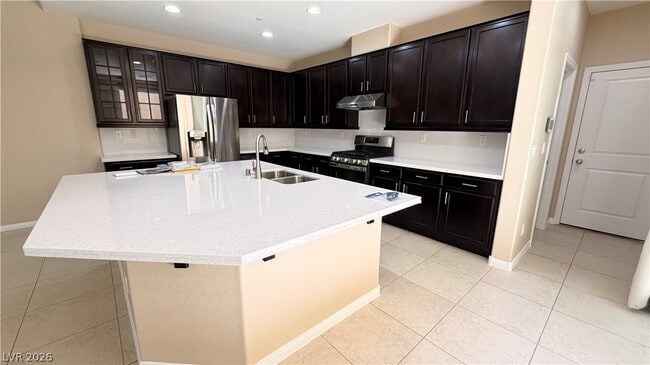 Building Photo - 3024 Paladi Ave