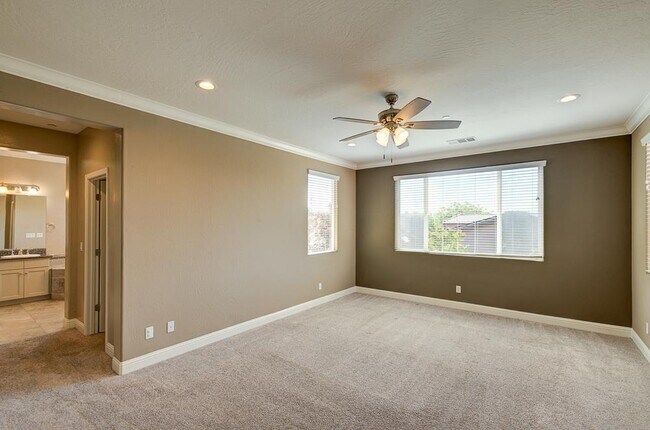 Building Photo - 1148 Cordova Ave