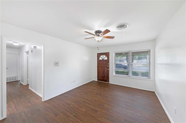 Building Photo - 2717 Wesleyan Dr