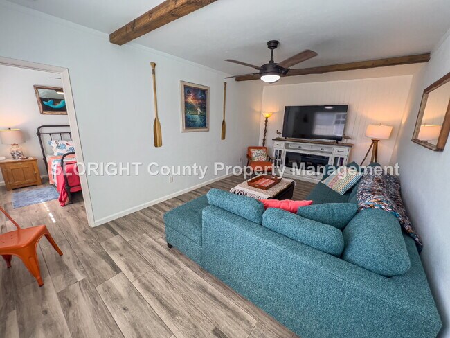 Building Photo - AVAILABLE NOW - Modern Furnished Two-Bedroom Beachside Retreat in Pismo Beach - 2 Bed / 2 Bath