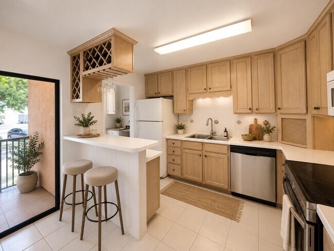 Building Photo - 10350 SW 220th St