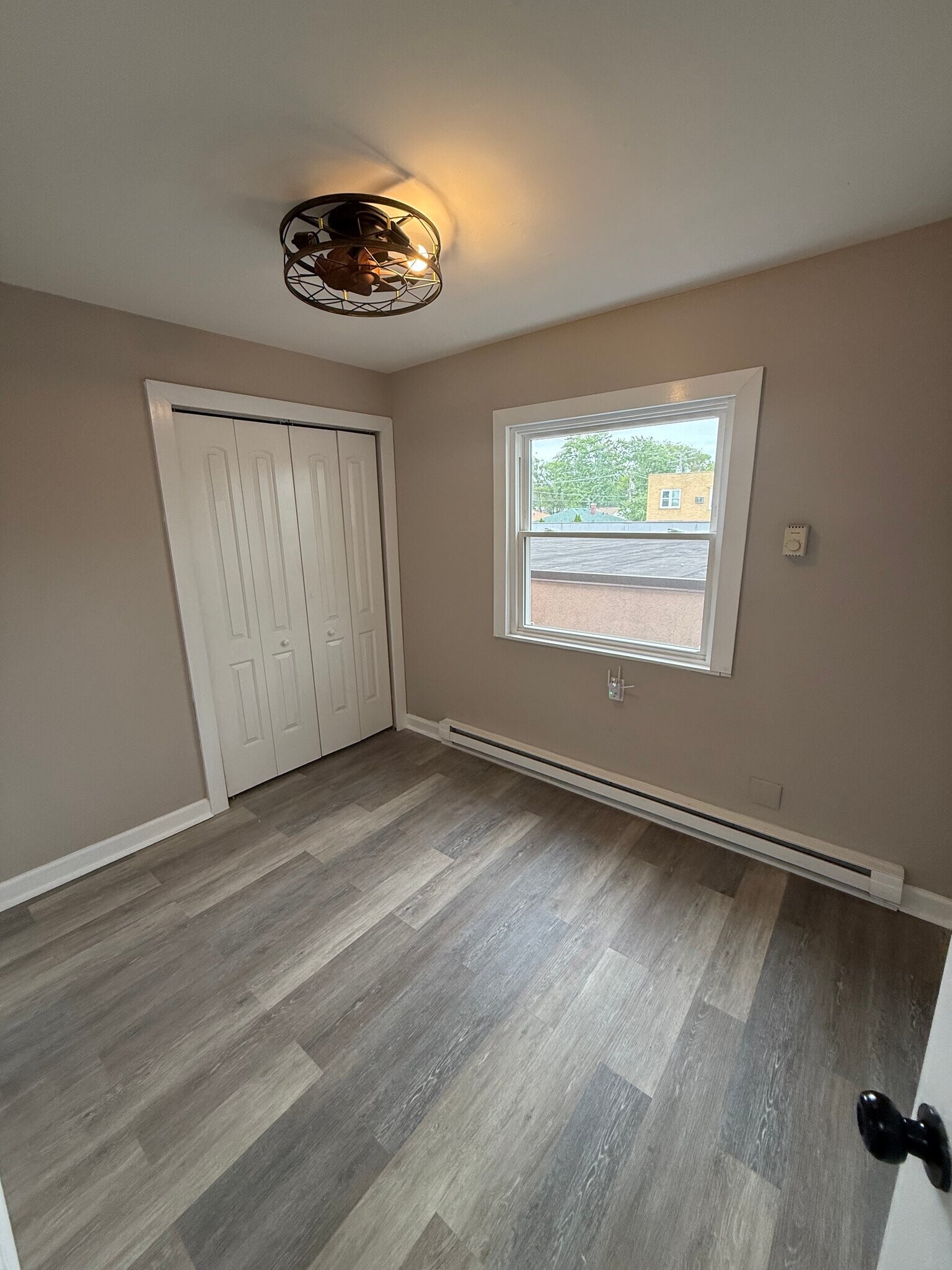 Building Photo - 1506 W 127th St