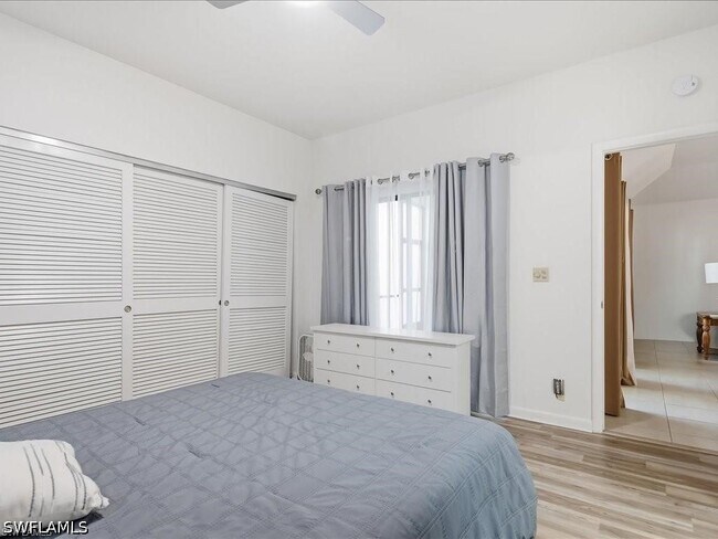 Building Photo - 1833 Courtyard Way