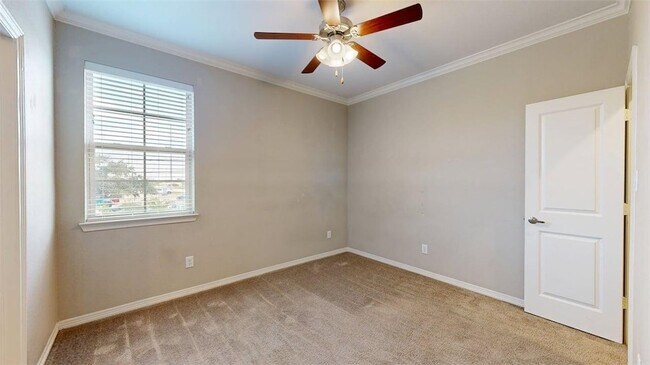 Building Photo - 2027 Harvey Mitchell Pkwy S