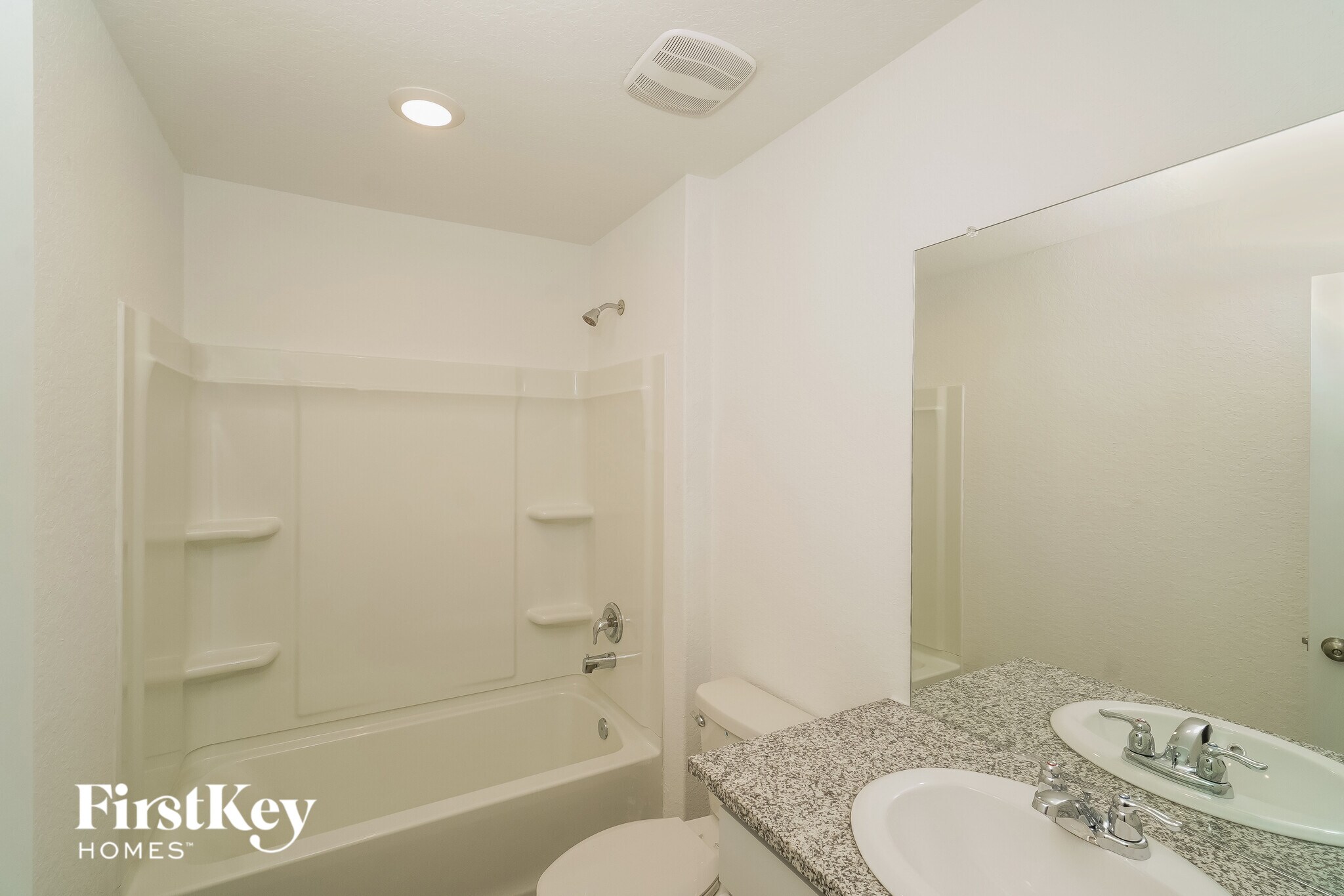 Building Photo - 10414 McClintock Dr