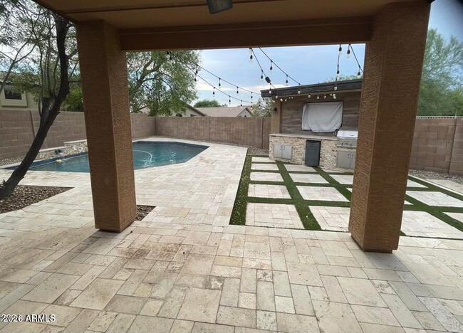 Building Photo - 20918 N 37th Pl