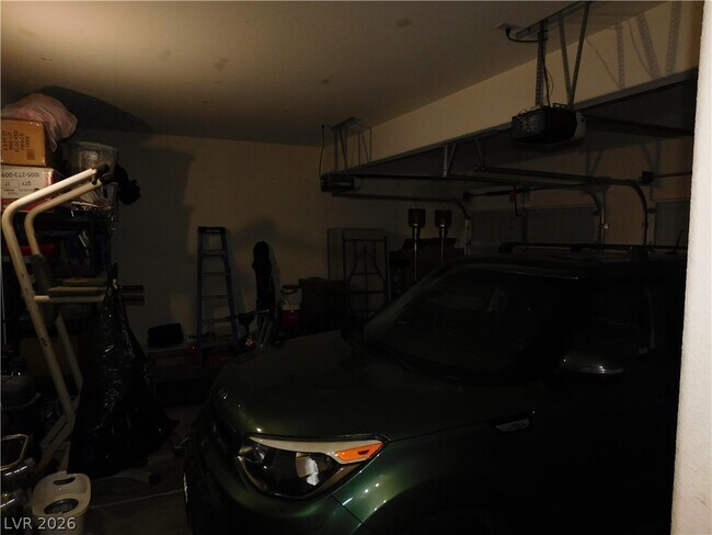 Building Photo - 3965 Palm Beach St