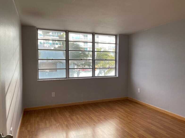 second bedroom - 1865 79th Street Cswy