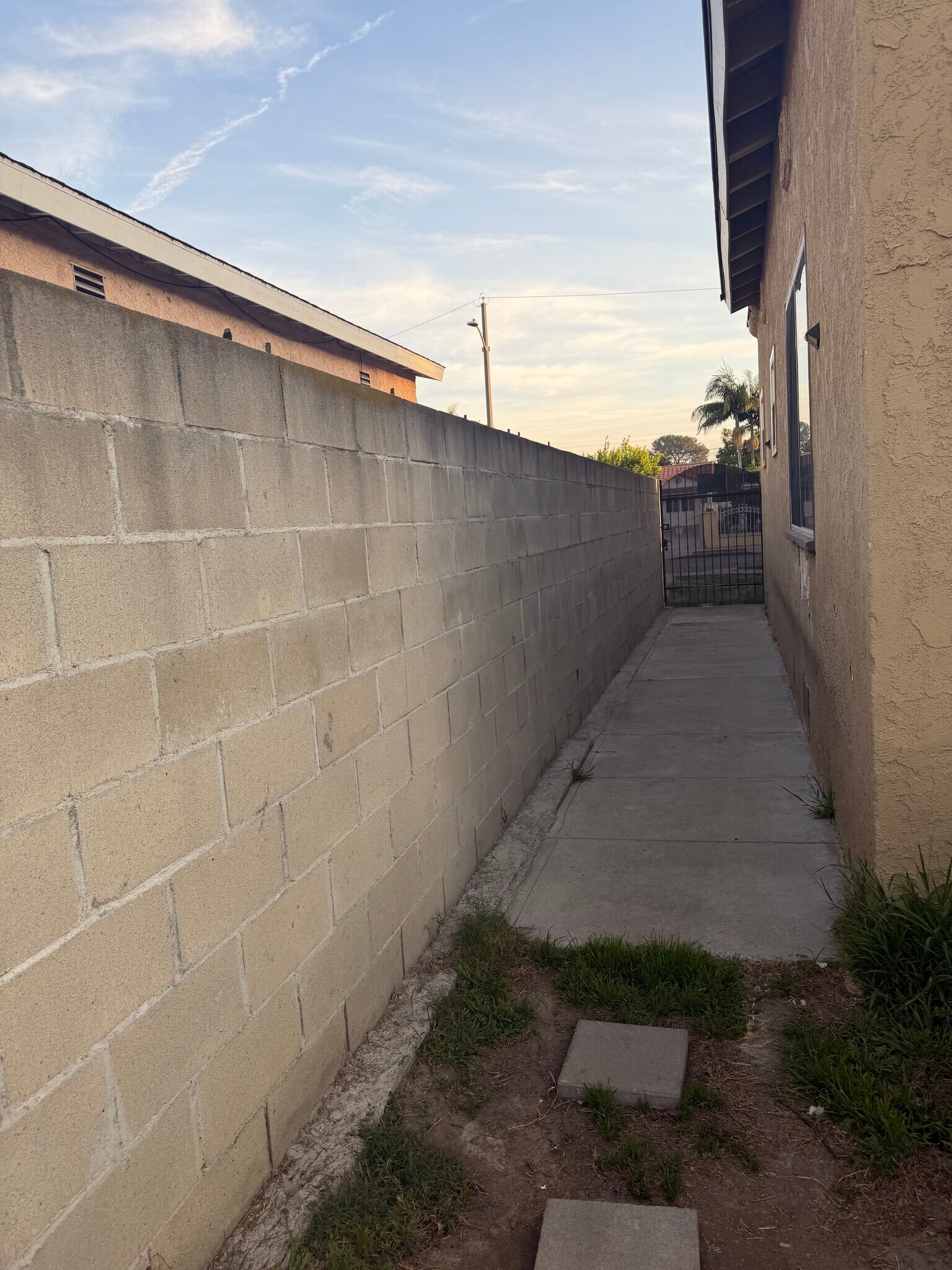 Building Photo - 3583 Burton Ave