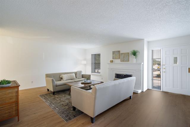 Building Photo - 5949 Copperwood Ln