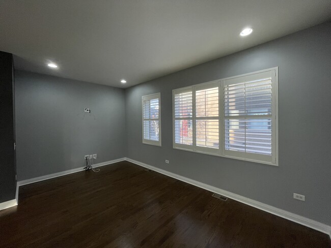 Large Living Room with in-wall TV wiring - 630 W 16th St