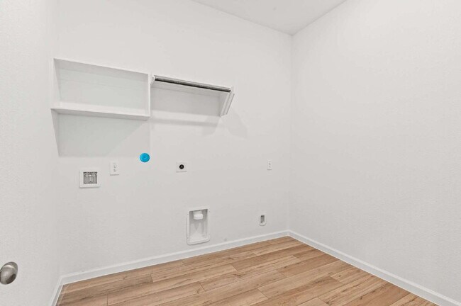 Building Photo - 18211 Saffron Sun St