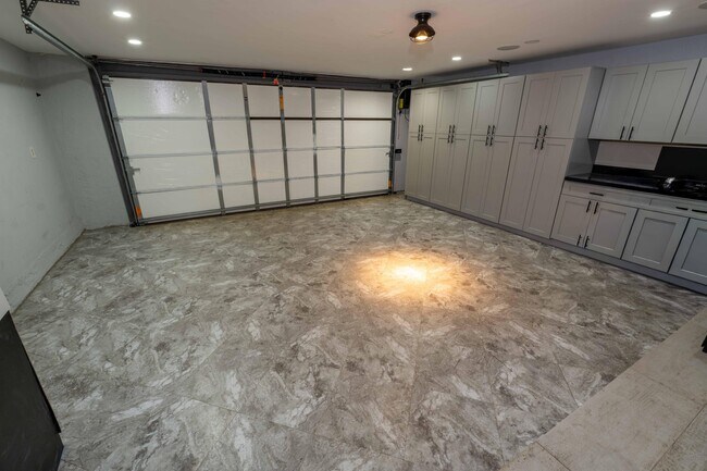 Building Photo - 21356 Sonesta Way