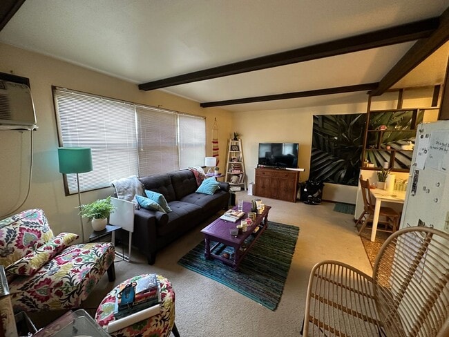 Interior Photo - 643