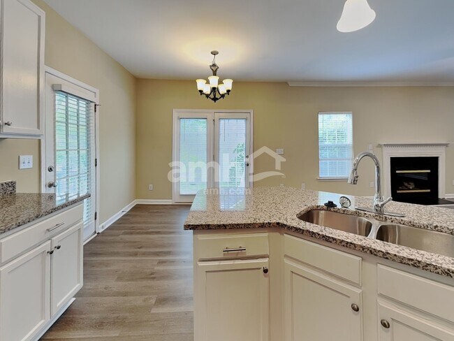 Building Photo - 8420 Astwell Ct