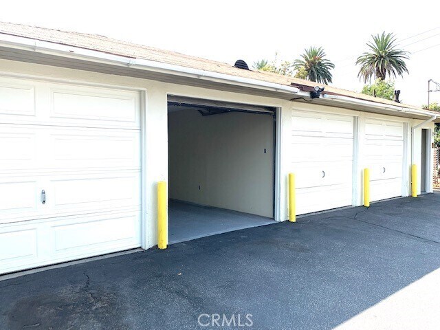 Building Photo - 5629 Temple City Blvd