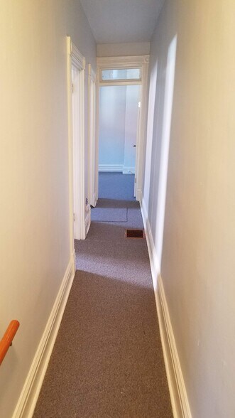 2nd Floor Hallway - 309 Lawn St