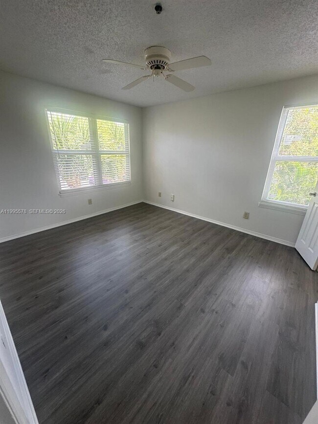 Building Photo - 2303 N Congress Ave