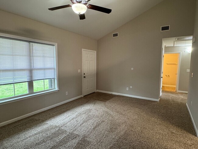 Building Photo - 1503 Gambill Wood Dr