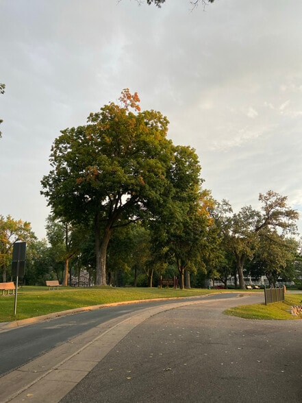 Building Photo - 1709 Whitaker St