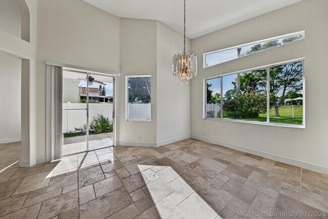 Building Photo - 4583 NW 7th Pl