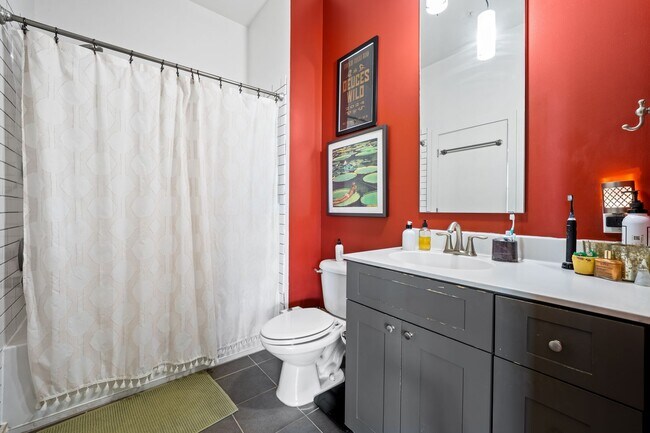 Building Photo - Price Reduced! Downtown Durham 1bd/1ba Corner-Unit Condo with On-Site Personal 1-Car Garage!