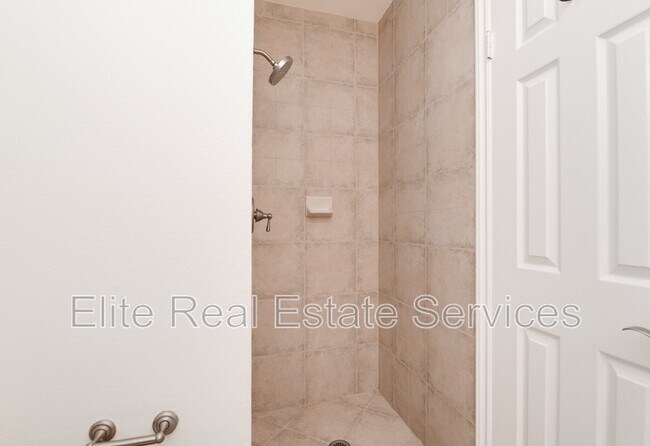 Building Photo - 4737 34th St