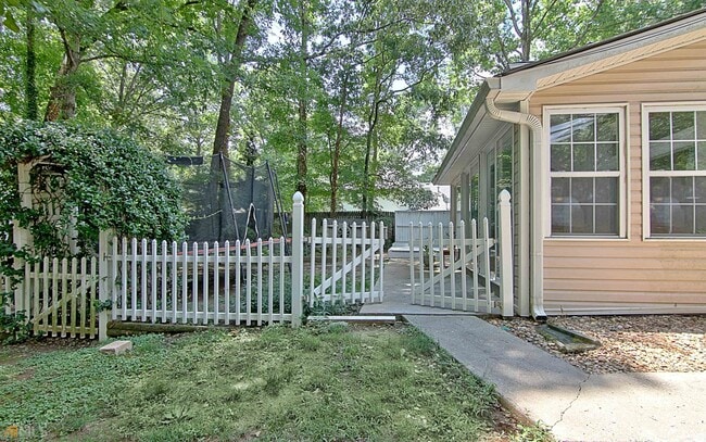 Building Photo - 702 Bookman Point