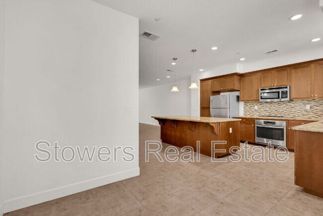 Building Photo - 5212 S Esprit Loop