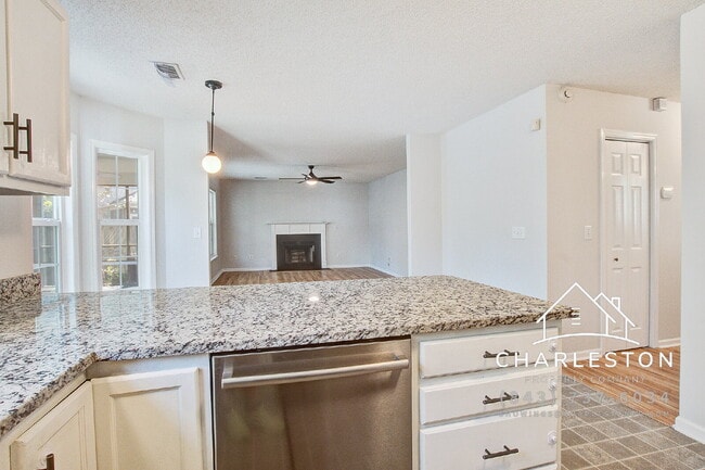 Building Photo - 1547 Clark Sound Cir