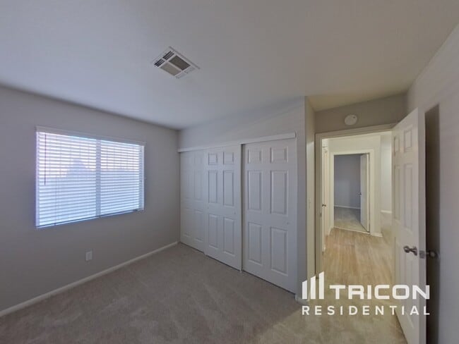 Building Photo - 1133 Broken Hills Drive Henderson NV