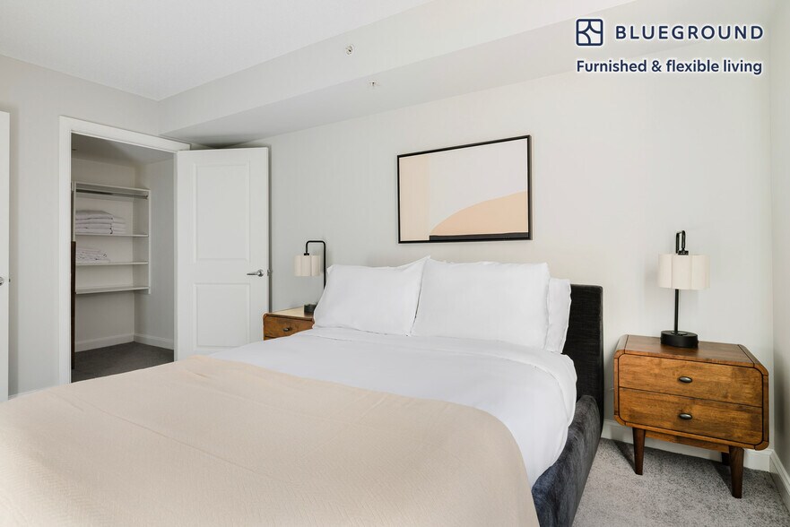 Building Photo - 4835 Cordell Ave