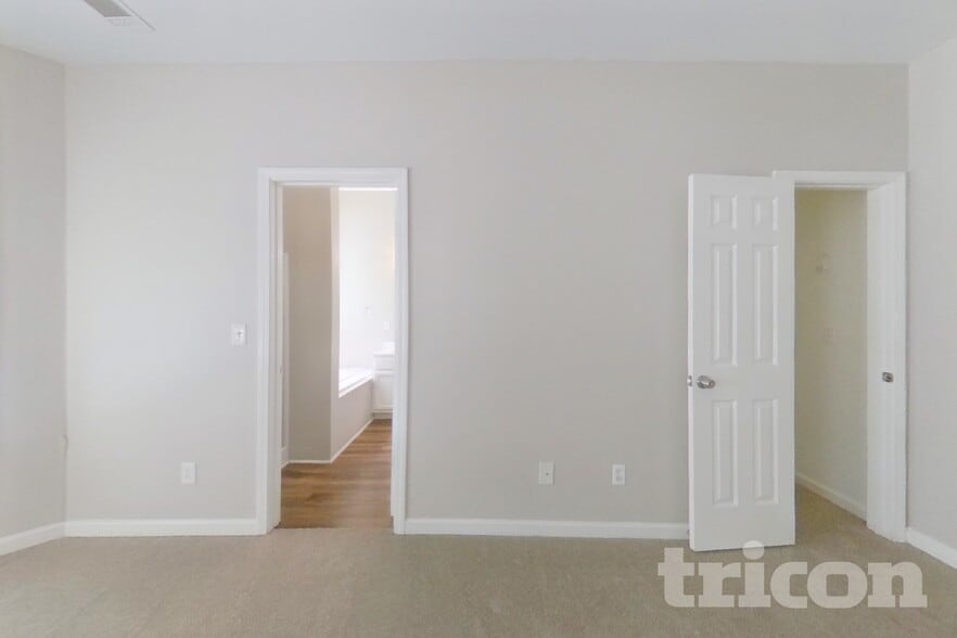 Building Photo - 6863 Timberhead Way