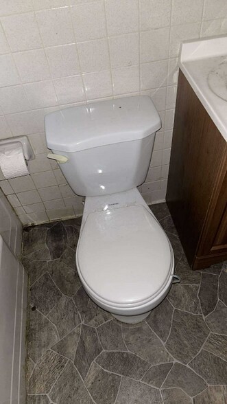 Building Photo - 2714 Scott Ave