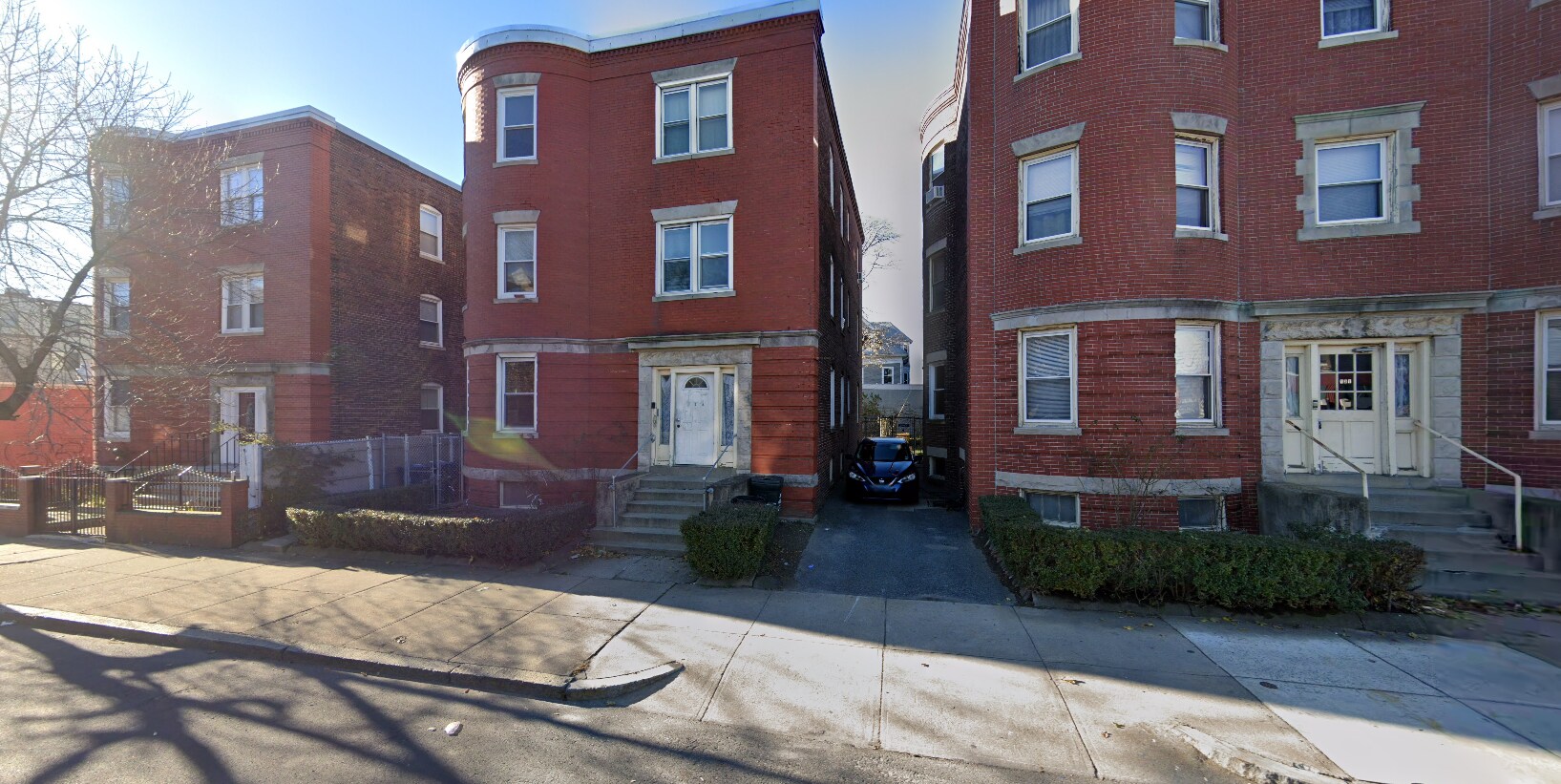 Building Photo - 135 Washington St