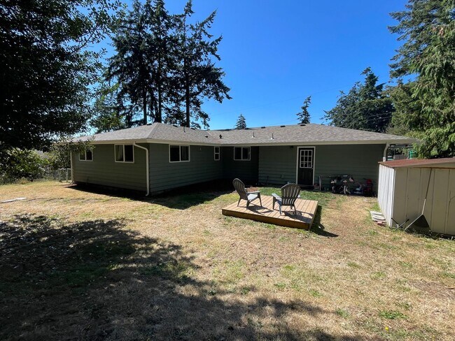 Building Photo - 2458 N Monticello Way
