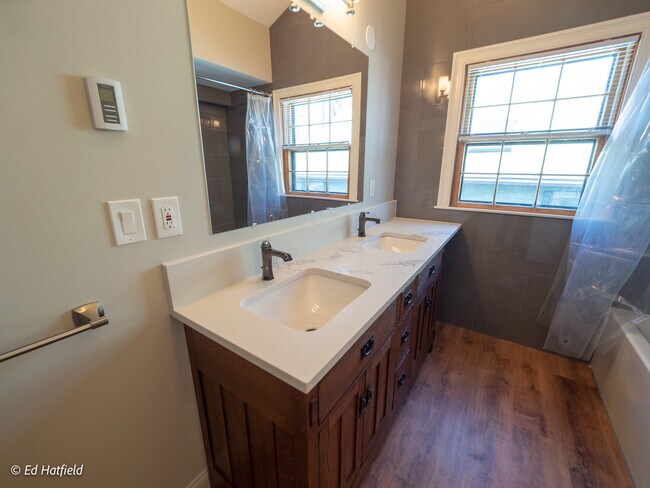 Main Bath - 3 Webster Avenue