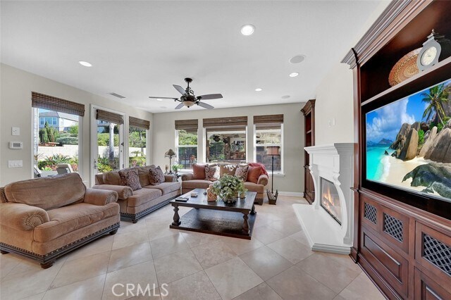 Building Photo - 27582 Daisyfield Dr