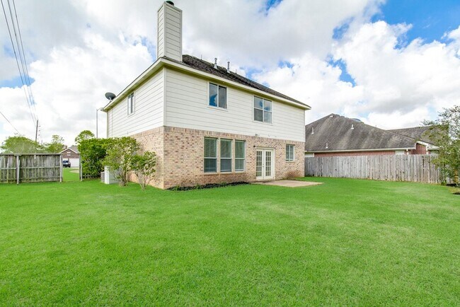 Building Photo - 1702 River Trail