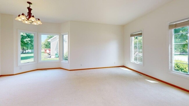 Building Photo - 2917 Bayberry Rd