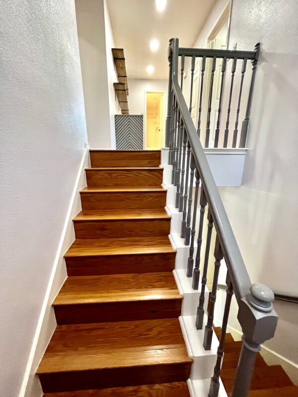 Building Photo - 17915 Crystal Knoll