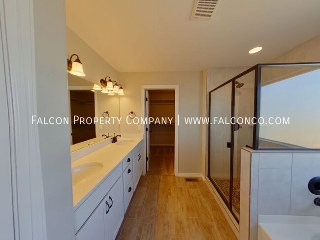 Building Photo - 10726 Maroon Peak Wy