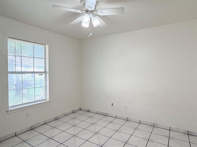 Building Photo - 1202 Spell Ave