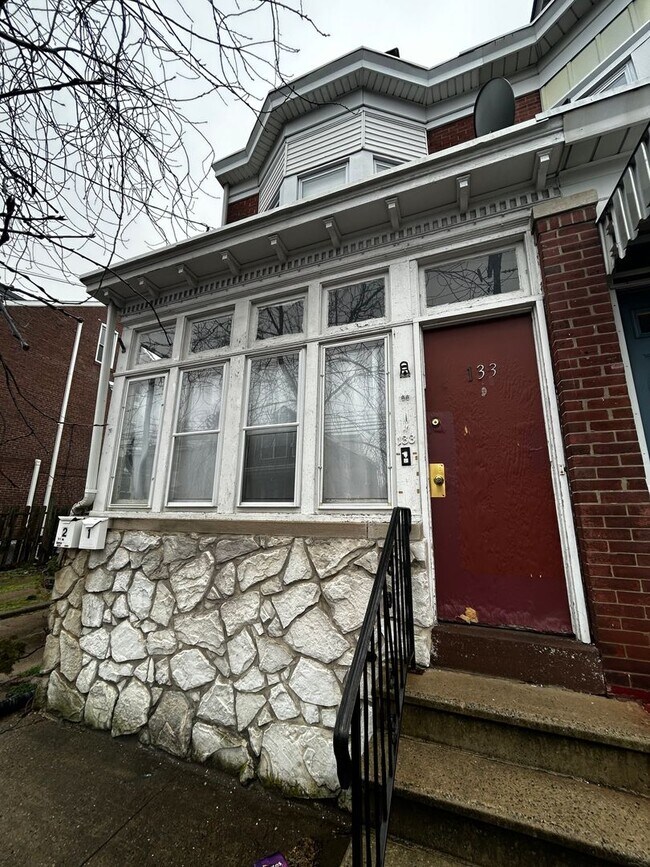 Building Photo - 133 Liberty St