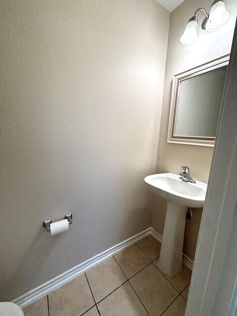 Building Photo - 6159 Morningshire Ln