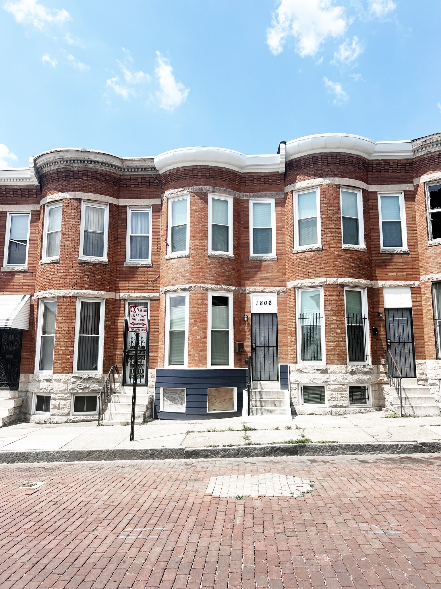building facade - 1806 Appleton St