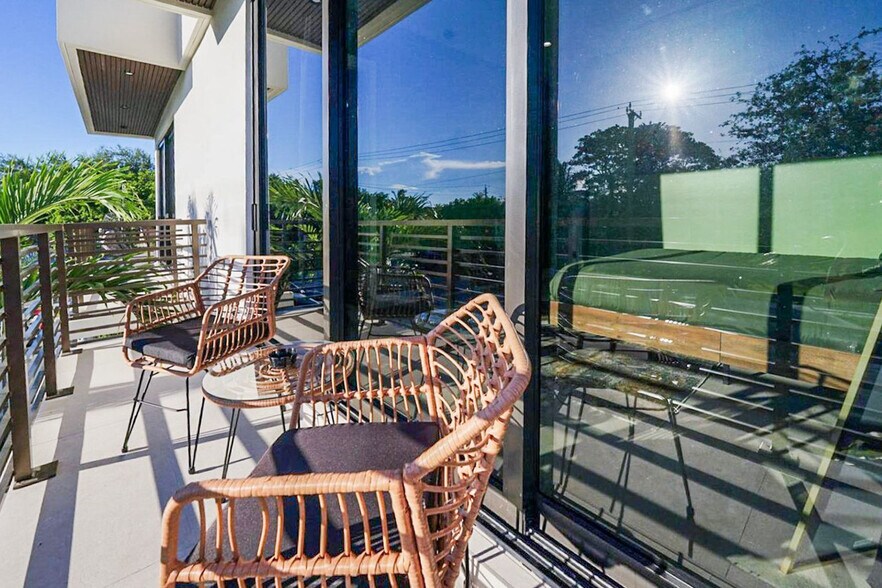 Building Photo - 1812 Miami Rd