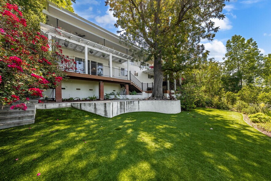 Building Photo - 4781 Galendo St