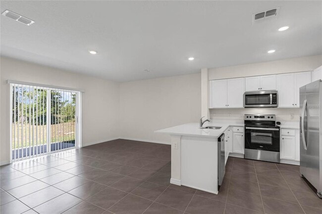 Building Photo - 2340 Penguin Blvd