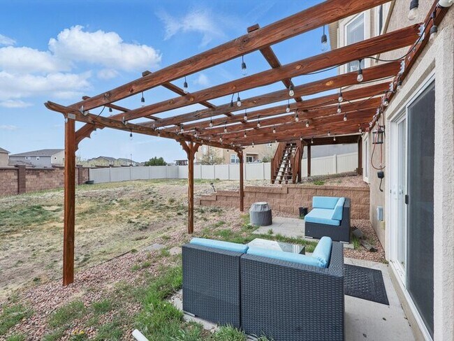 Building Photo - 8308 Needle Drop Ct